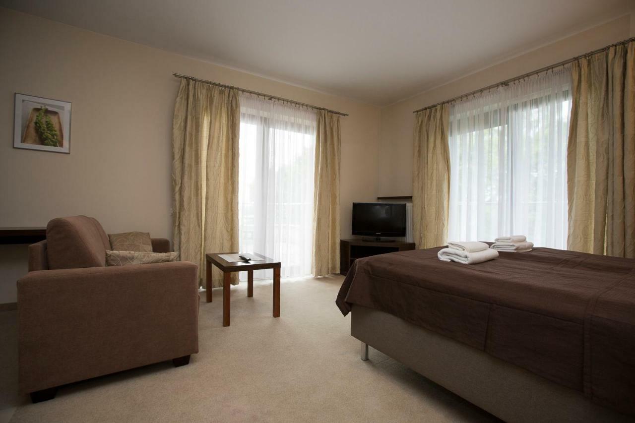 Willa Port Apartament Lilia Ostróda Eksteriør bilde